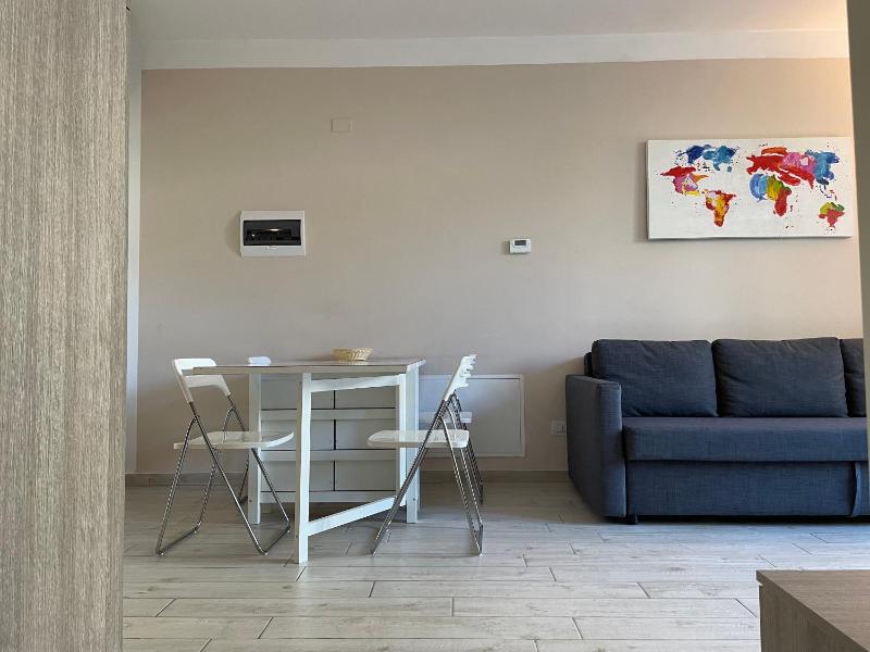 Apartment image 3