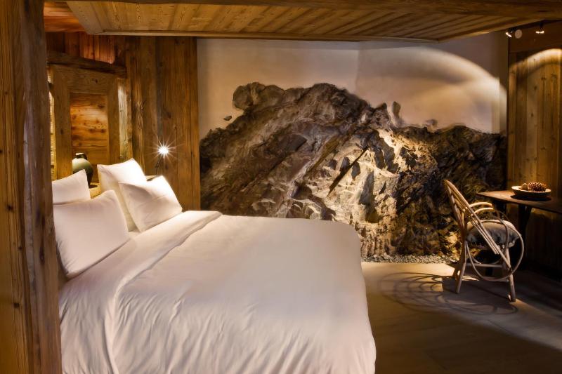 Prestige Room image 1