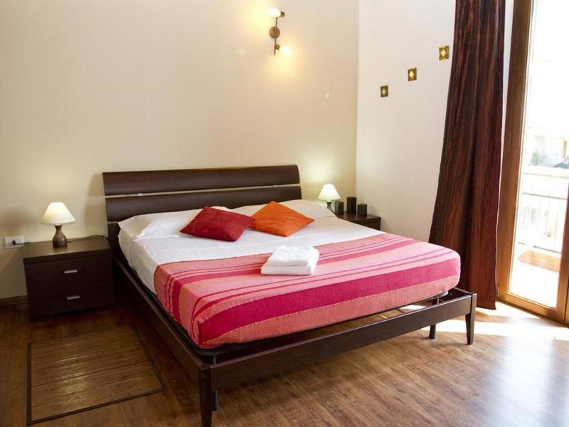Standard Double Room image 1