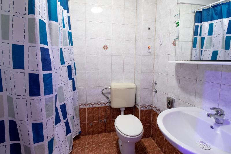 Two-Bedroom Apartment with Sea View image 2