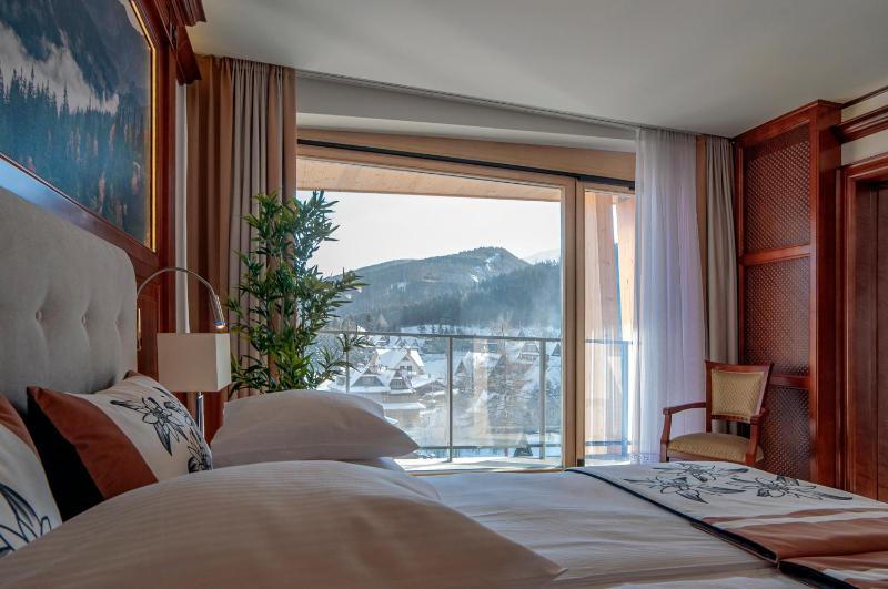 Presidential Suite image 2