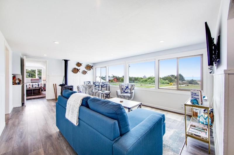 Two Bedroom House image 3