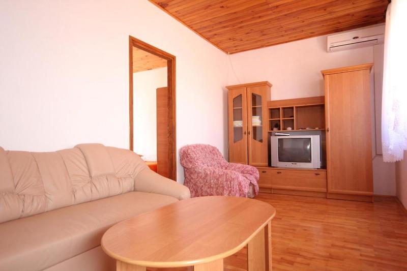 Two-Bedroom Apartment with Terrace image 3