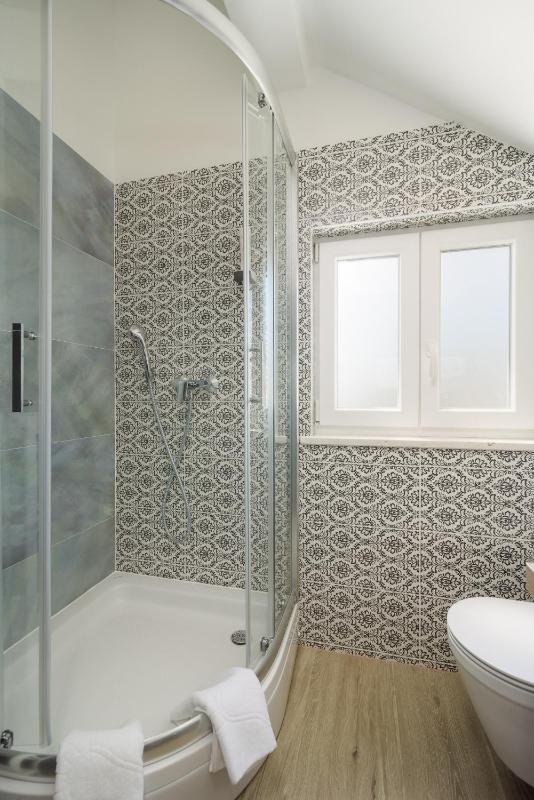 Superior Queen Room image 3
