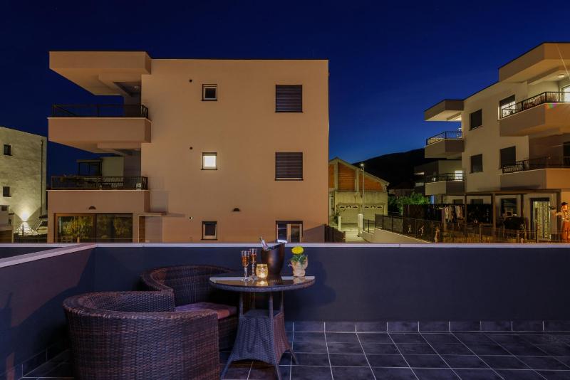 Double Room with Terrace image 1