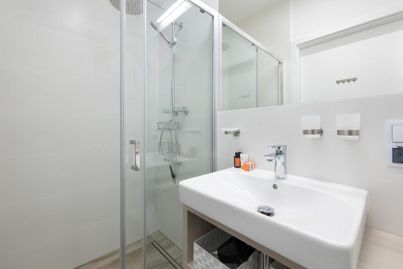 Platinium Apartment by Renters Prestige - image 13