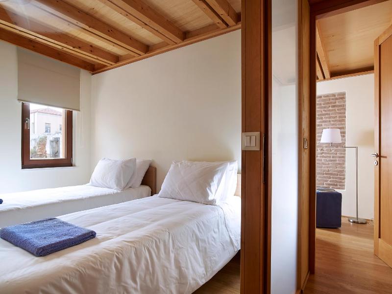 Three-Bedroom Villa image 4