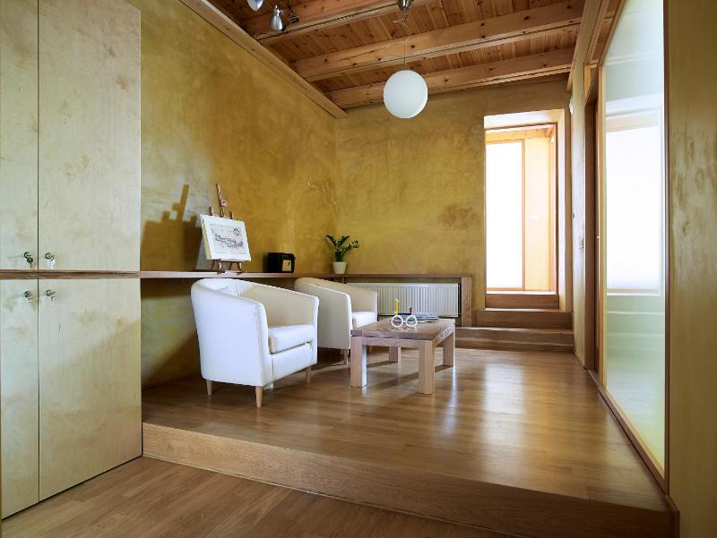 Dorotheou House - image 7
