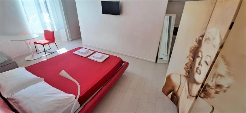 Superior Double Room image 1