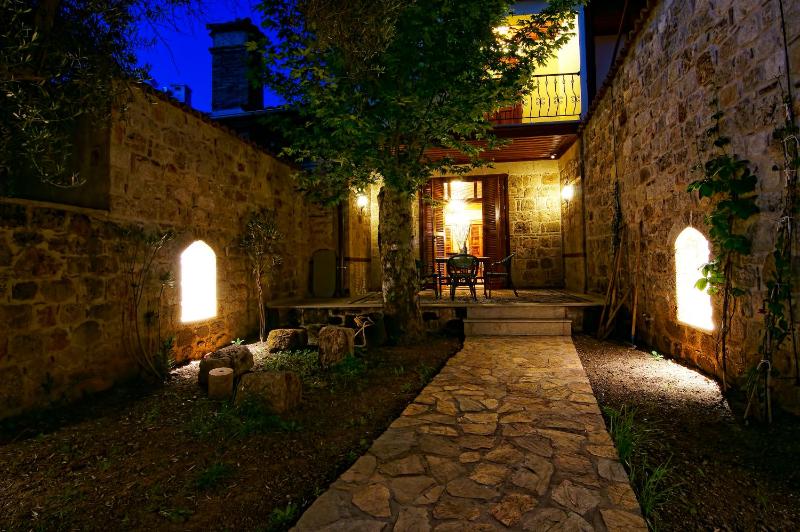 Villa image 4