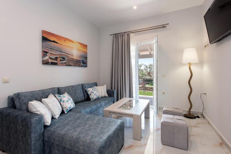 Two-Bedroom Apartment (6 Adults) image 4