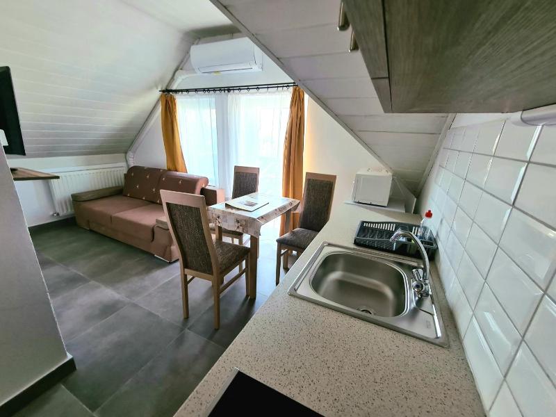 Superior One-Bedroom Apartment with Balcony image 4