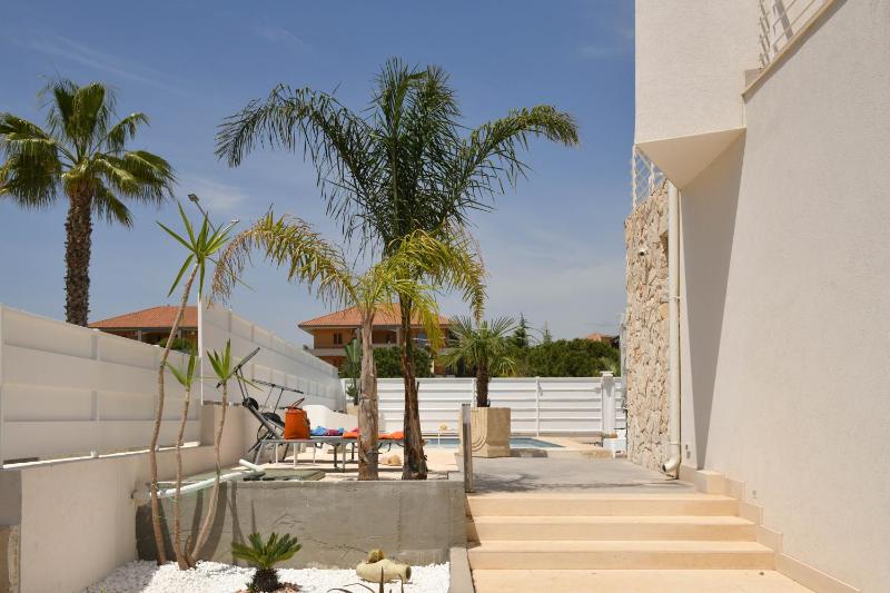 Villa Laura Charme Apartments - image 4