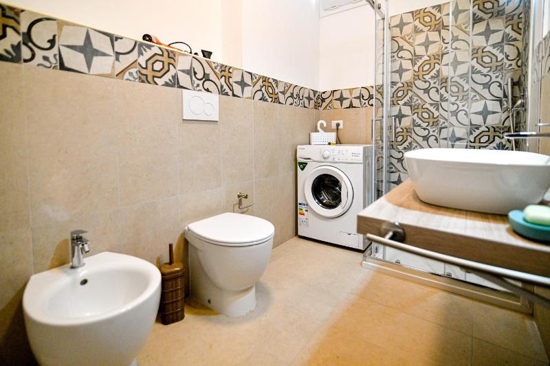 Villa Laura Charme Apartments - image 13