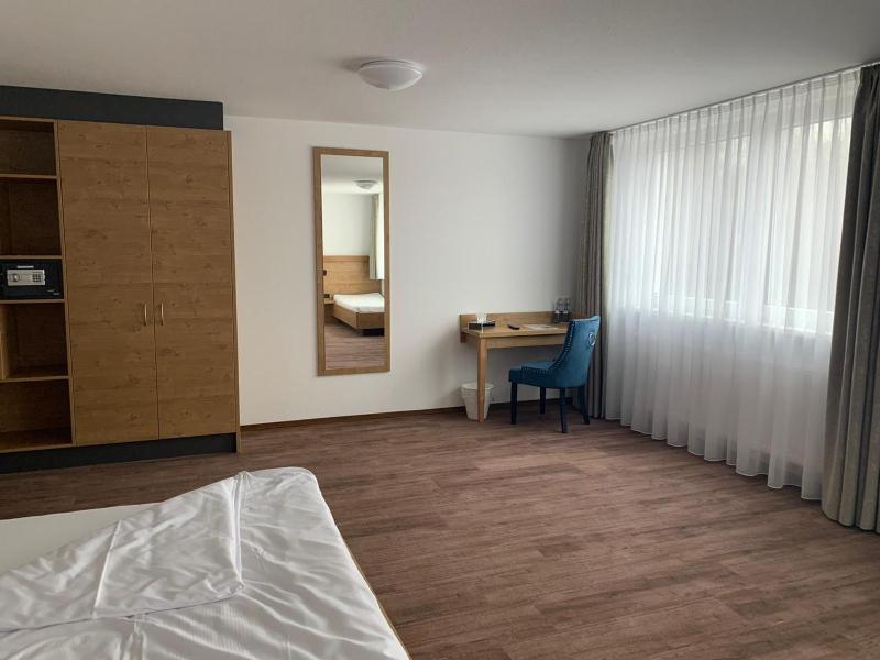 SCHWABEN Suite  image 3
