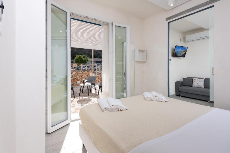 Rivazzurra Vivimare Apartment - image 16