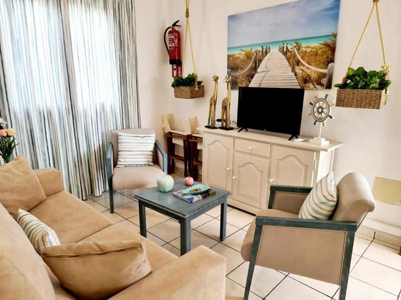 Apartamentos Delfines - image 34