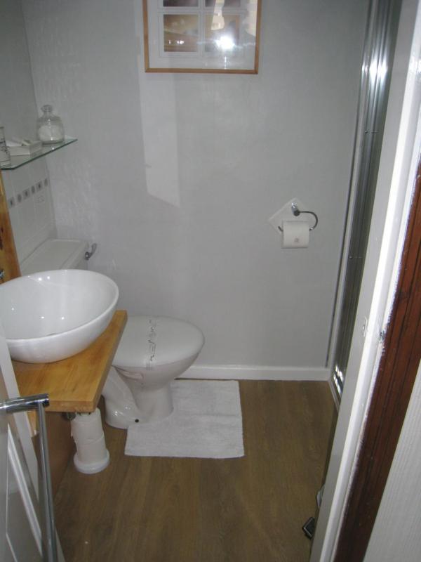 Standard Double Room with Four Poster Bed image 4