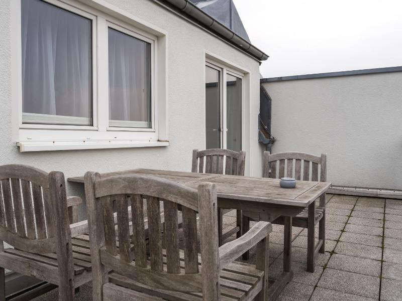 Two-Bedroom Suite image 4