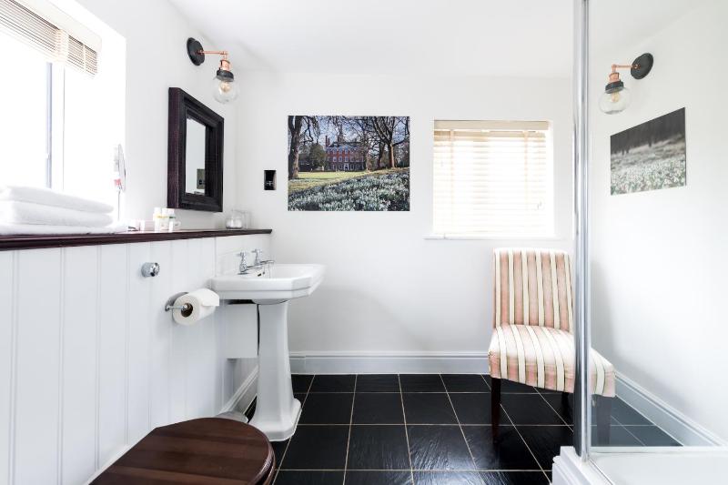 Double Room image 2