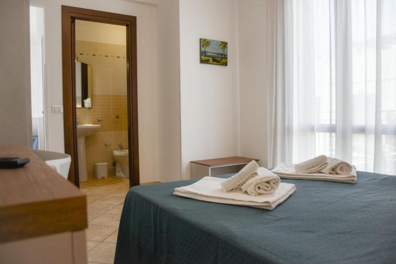 Triple Room image 4
