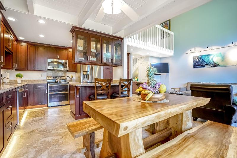 Three Bedroom Apartment image 1