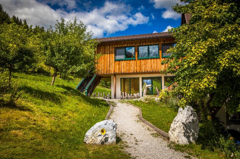 Deluxe Apartment image 2