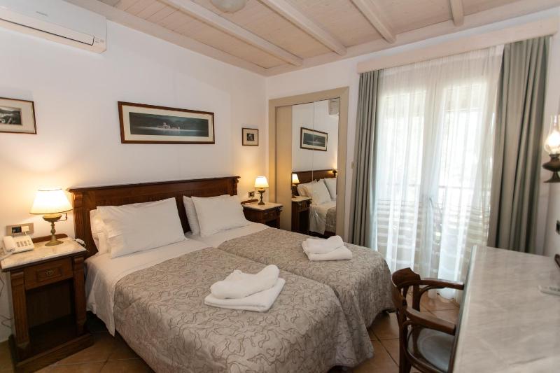 Magda's Hotel Apartments - image 39