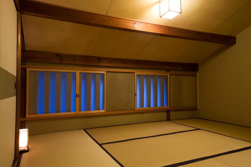 Demizu Meiji-Era Machiya in Kyoto - image 3
