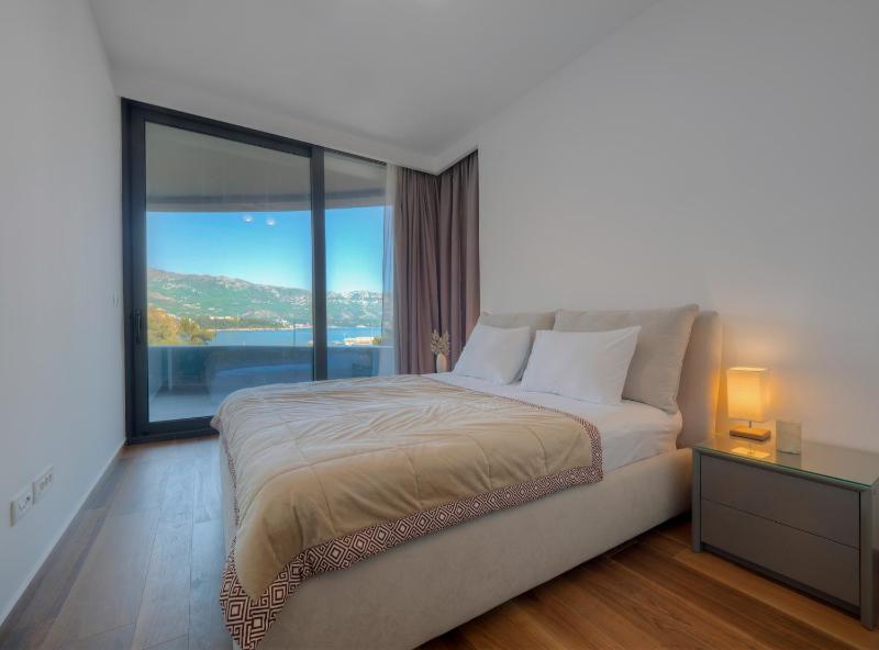 Apartments Garden Azure Budva - image 6