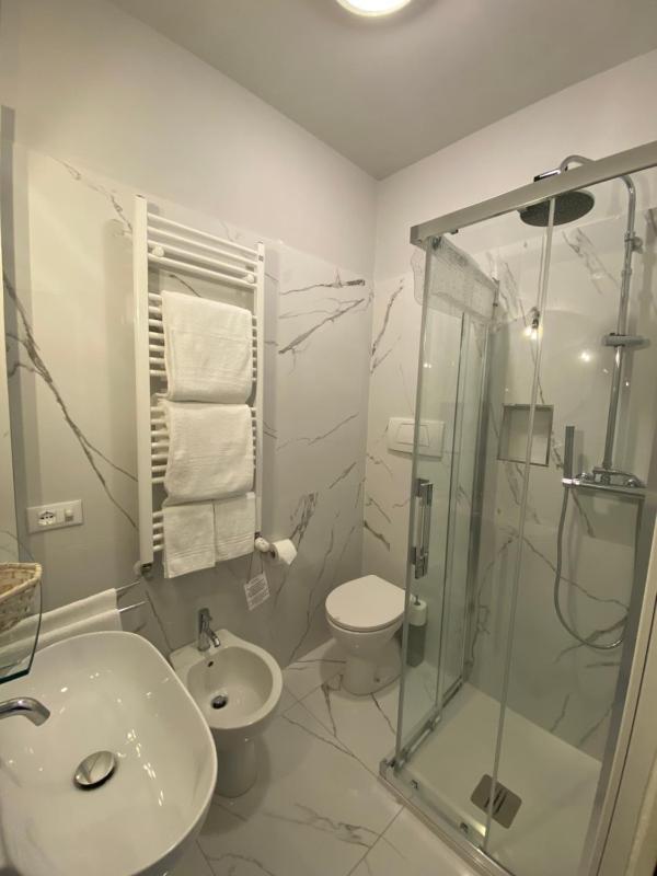 Superior Double Room image 4