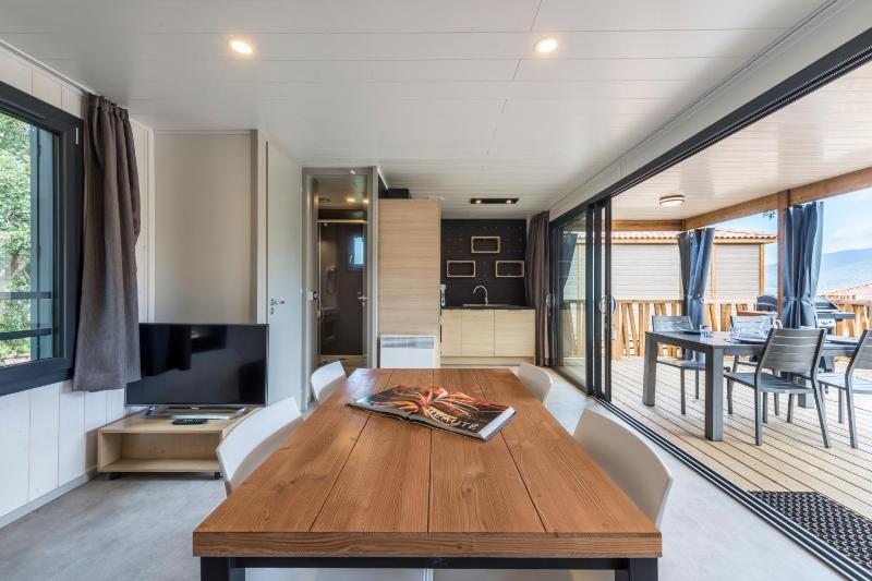 Superior Chalet image 1
