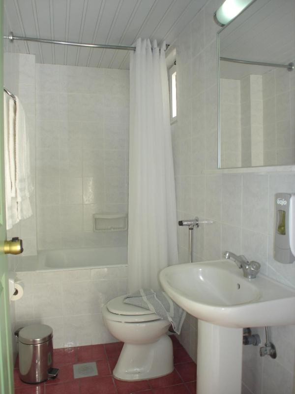 Family Apartment (2-5 Guests) image 2