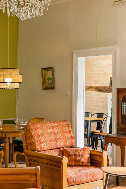 Three-Bedroom Apartment image 4