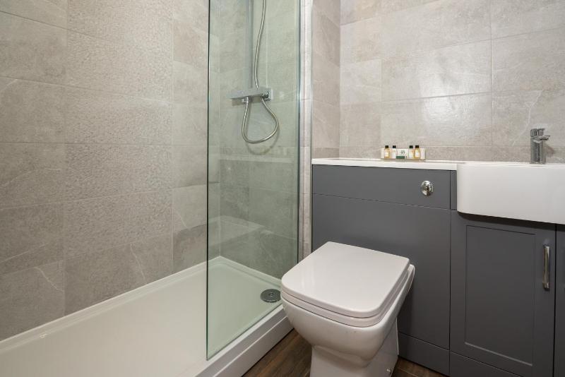 Standard Double Room image 2