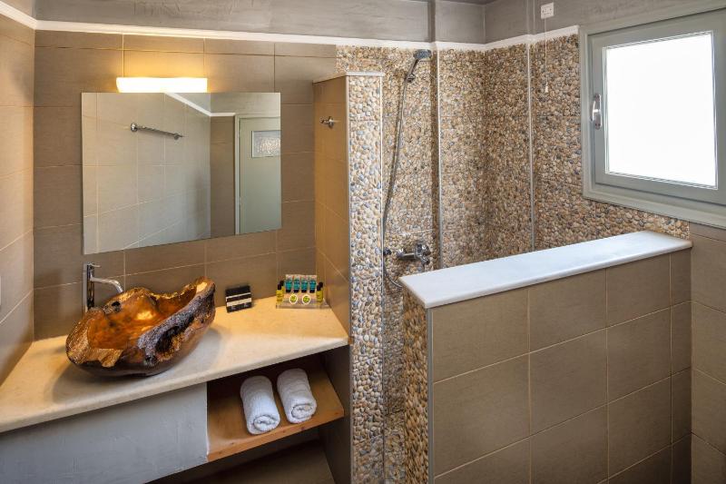Suite Split Level image 2