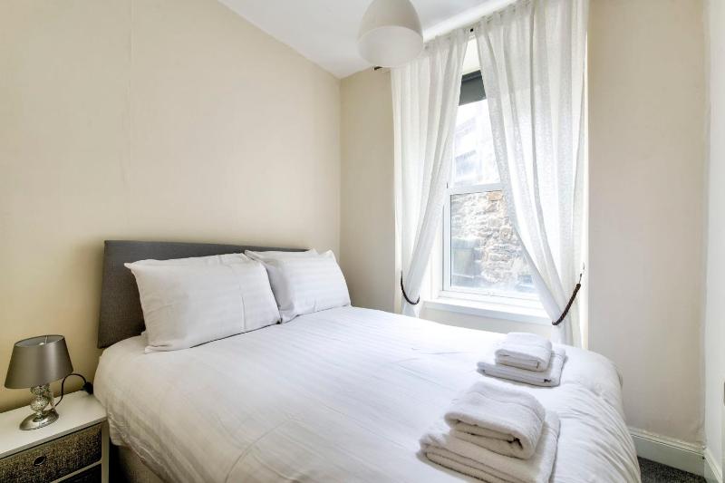 Apartment image 3