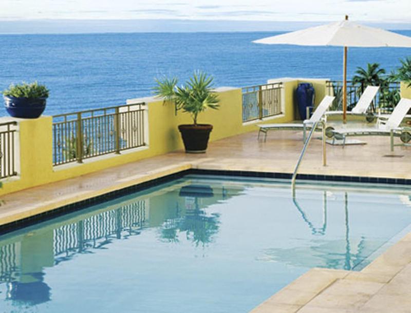 One-Bedroom Suite image 1