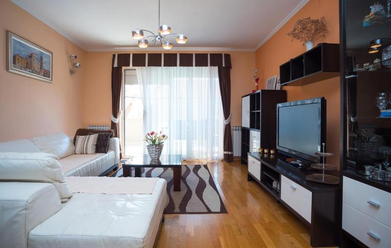 Three-Bedroom Apartment with Terrace image 1