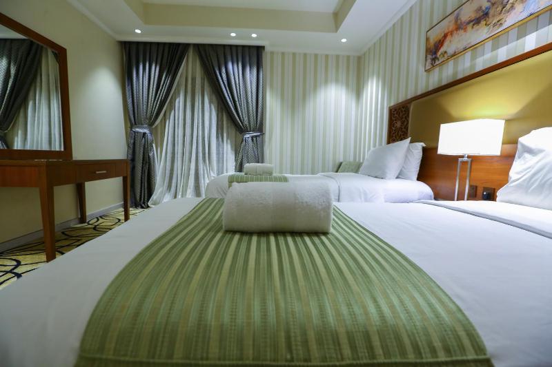 Presidential Suite image 2