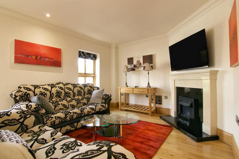 Four-Bedroom House image 4
