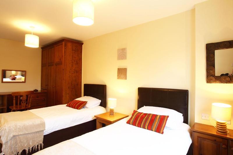 Holiday Villa image 3