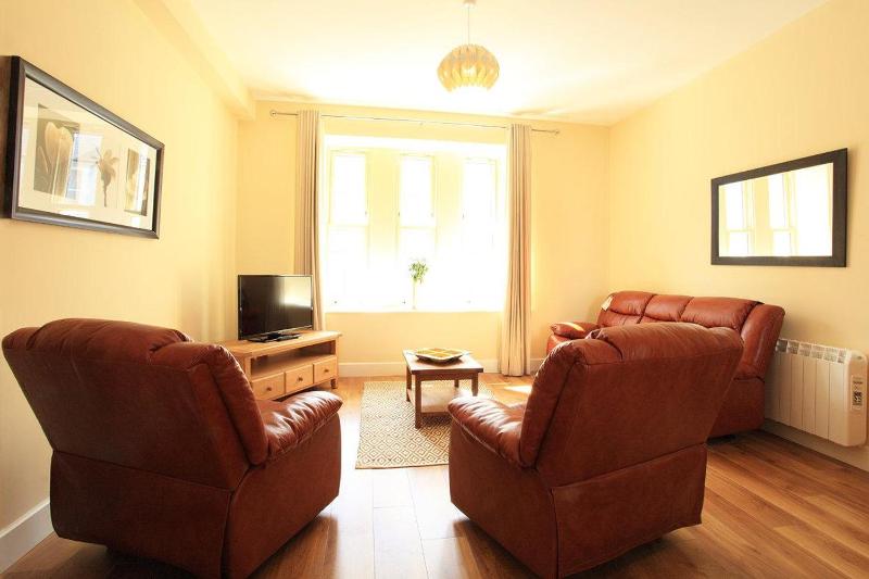 Apartment image 2