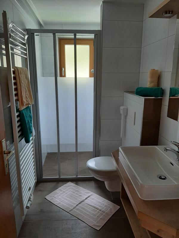 Studio with Balcony image 3