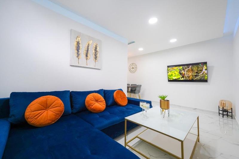 Apartmani Carmen - image 21