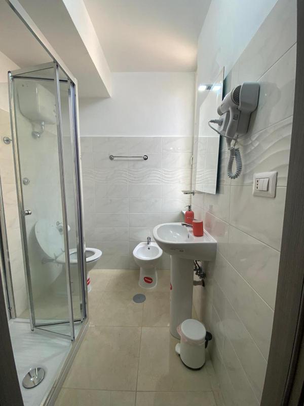 Triple Room with Private Bathroom image 1