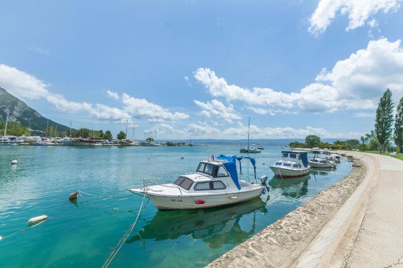 Apartments Cetina - image 18