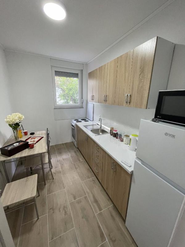 Double or Twin Room with Private Bathroom image 4