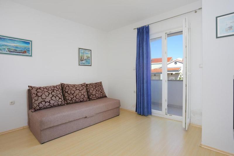 One-Bedroom Apartment with Balcony image 1