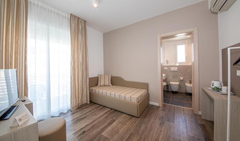 Suite with Terrace image 3